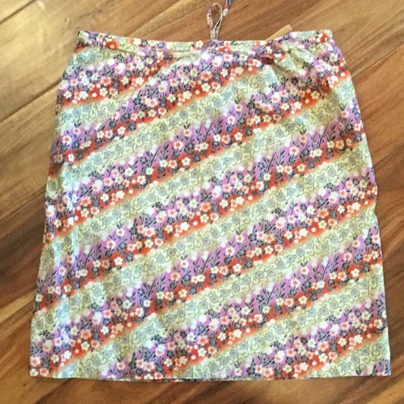 Floral Skirt - Picture 2 of 5